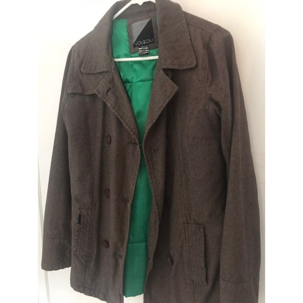 Beautiful Volcom Jacket - Picture 6 of 7